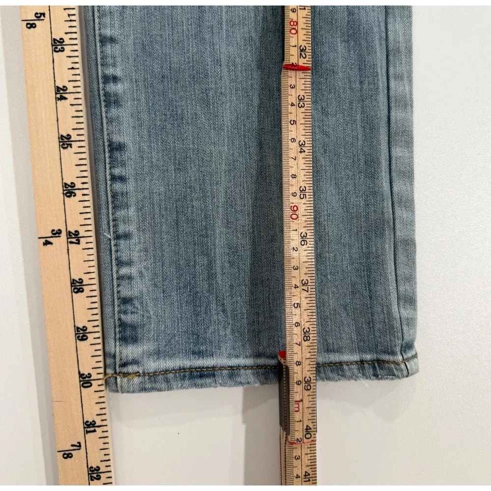 American Eagle Outfitters Mens Slim Straight Jeans Light Wash 28x32 M106